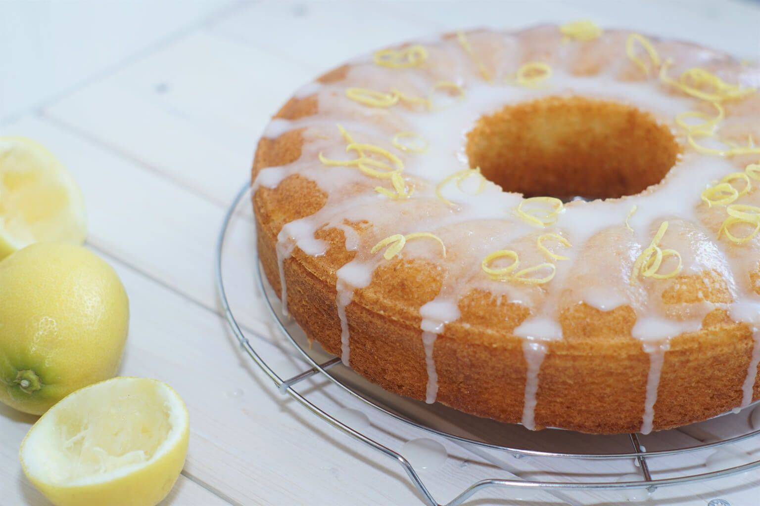 Bolo de Limão Fofinho e Muito Gostoso